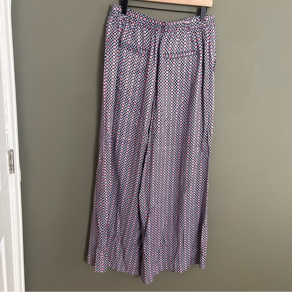 Patterned Wide-Leg Pants - Picture 8 of 9